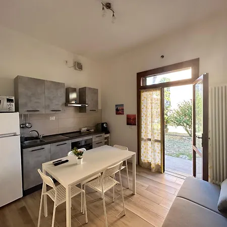 Sunflowers House * Punta Marina